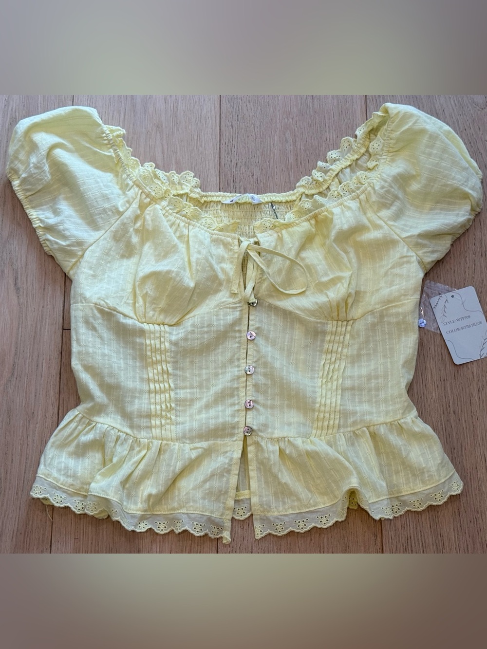 CI SONO Butter Yellow Eyelet Puff Sleeve Peplum Top NWT XL Bohemian Boho Euro